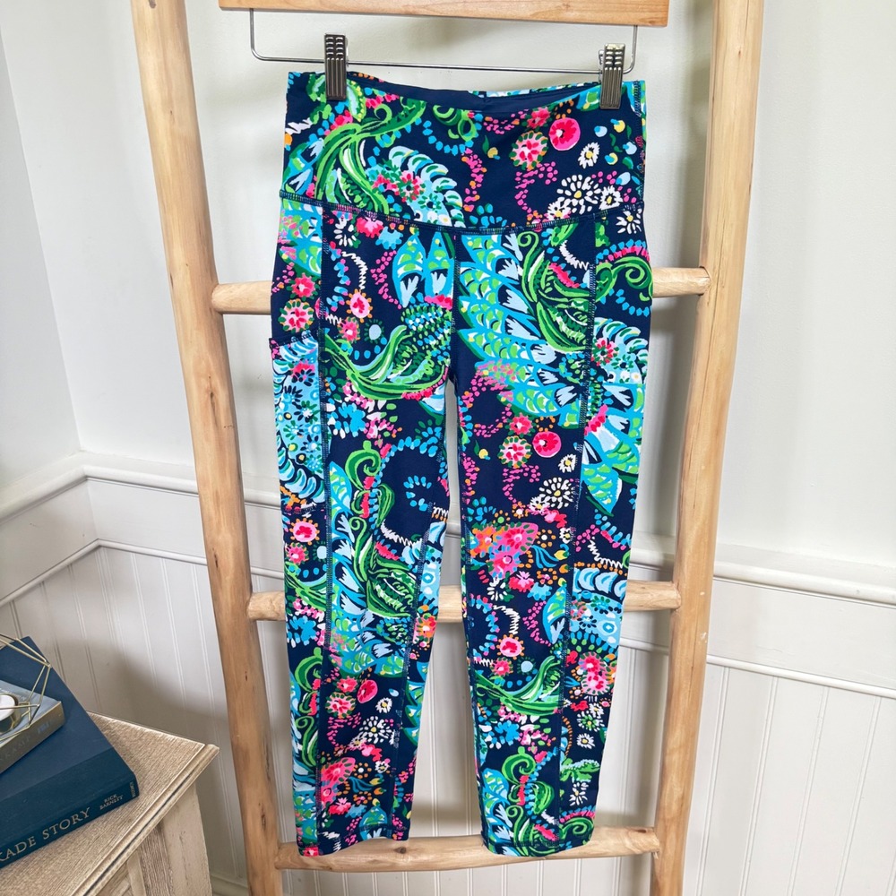 Lilly Pulitzer Luxletic‎ Navy Blue Floral Paisley High Waist Crop Leggings XS